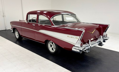 1957 Chevrolet Bel Air/150/210 2-Door Sedan - Picture 3 of 12
