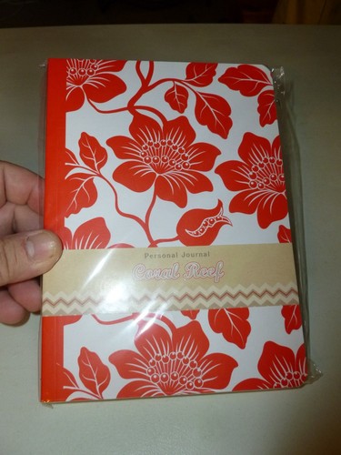 RED & WHITE HAWAIIAN FLORAL IVY CORAL REEF PERSONAL FLEXIBLE JOURNAL - Picture 3 of 5