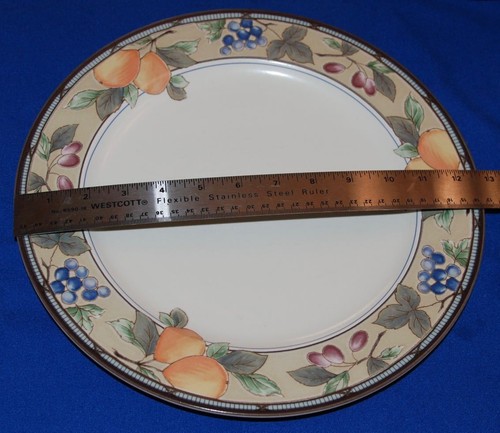 Mikasa Intaglio Garden Harvest 12,5" Servierplatte CAC29 - Bild 3 von 5