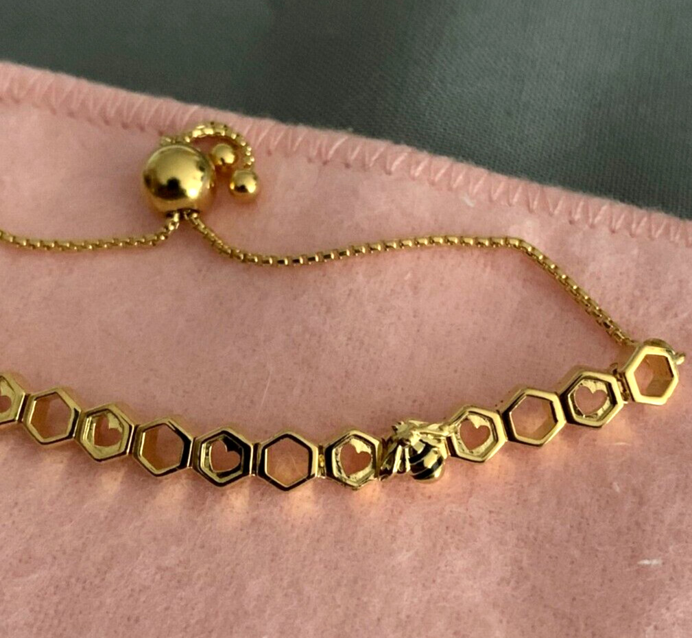 Pandora honeybee hotsell bracelet uk
