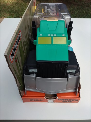 Matchbox - Grow Pro Truck playset With Garden Tools, Agriculture Early learning - Picture 3 of 10