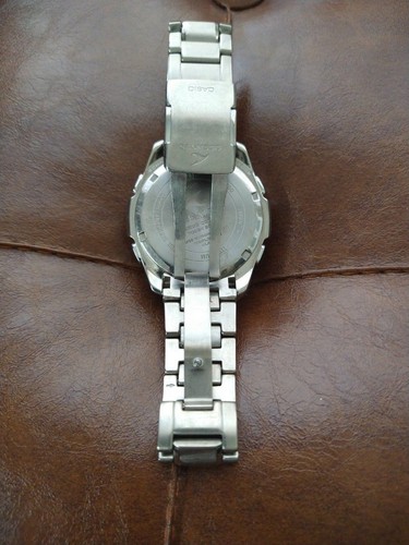 Casio OCEANUS OCW-600TDJ-1AJF Solar Titanium Men's Watch Analog Black Dial - Picture 4 of 6