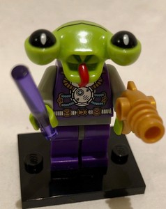 Real Genuine Lego 8803 Series 3 Minifigure no 13 Space Alien