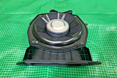 2024 Renault Austral Iconic E-Tech MK1 (HHN) Speaker 281701918R 2248002901A - Picture 2 of 7