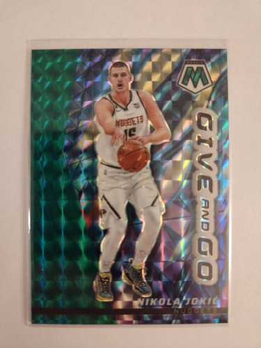 2022-23 Panini Mosaic - Give and Go Nikola Jokić #15 Green Mosaic Prizm - Picture 1 of 2