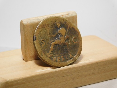 Roman Imperial, Julia Titi, Dupondius, daughter of Titus - Picture 15 of 18
