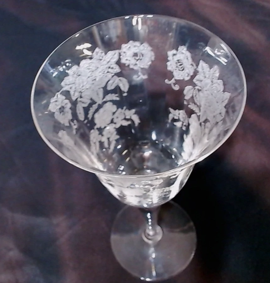 АНТИКВАРНЫЙ НАБОР ИЗ 6 КРИСТАЛЛОВ ЭЛЕГАНТНАЯ ПАНЕЛЬНАЯ ПОСУДА С ПОДРОБНОЙ ГРАВИРОВКОЙ РОЗА 7-1/2» - Изображение 4 из 4