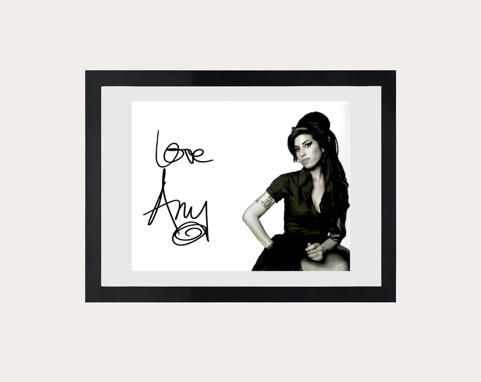 Amy Winehouse signed Autograph + COA - Bild 2 von 3