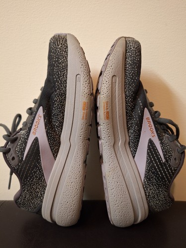 Zapatos para correr Brooks Ghost Max 2 ébano/dulce lavanda/aleación para mujer talla 7 - Imagen 5 de 11