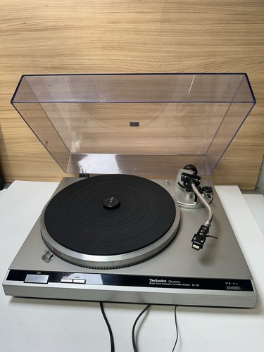 Technics SL-Q2 Direct Drive Turntable (no Needle Please Read)