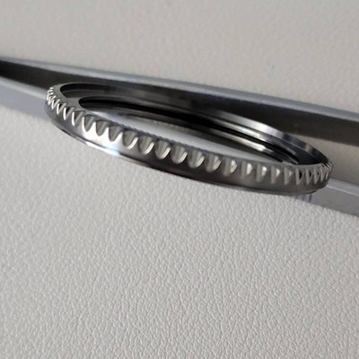 SEIKO Bezel SKX007 / SUB Gunmetal Polished Top & Brushed Side