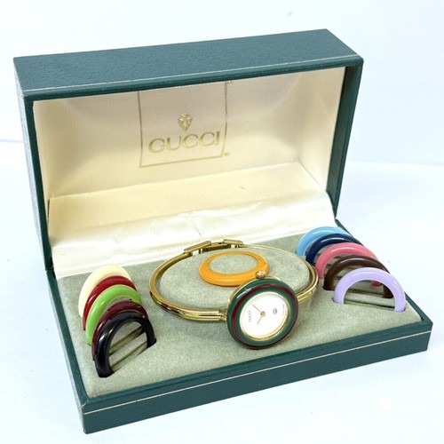 Orologio da donna Gucci Change Bezel 11 colori quadrante bianco/oro in scatola - Foto 1 di 7