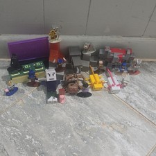 Minecraft Action Figures Mixed Lot Enderman Villager Axolotl Spider Pig Plastic