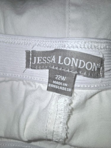 JESSICA LONDON Pull-On Stretch Web Capri Hose - 22W - Gummibund, Taschen - Bild 2 von 6