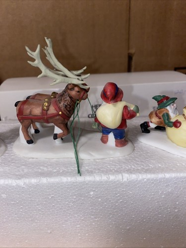 Department 56 Heritage Village "SANTA'S LITTLE HELPERS" Set/3 # 5610-3 - Bild 7 von 13
