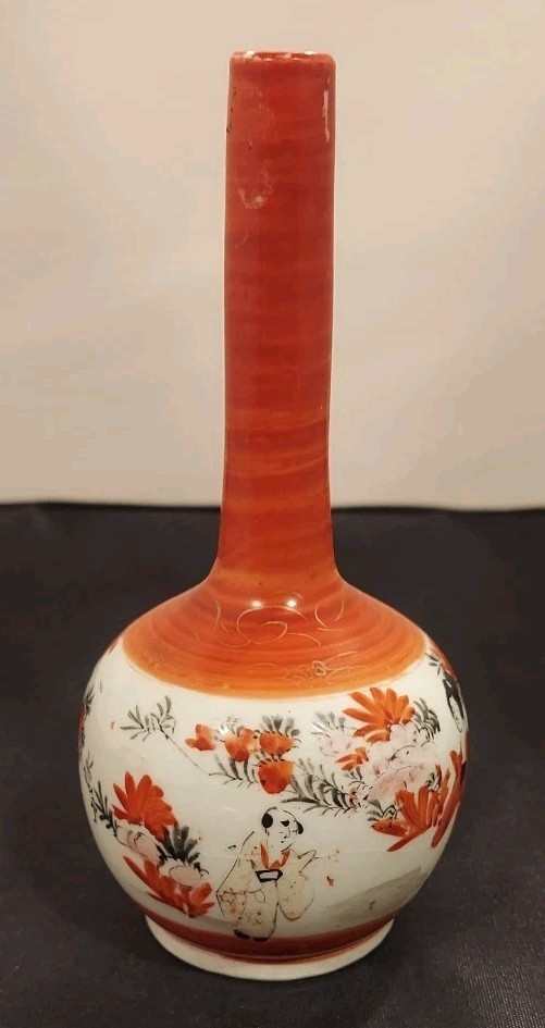 Antique Japanese Kutani Bud Bottle Vase Orange Floral Pattern