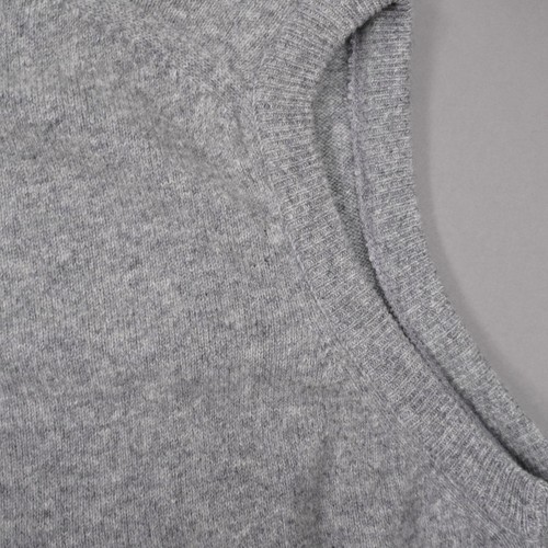 Vintage 80s LL Bean Wool V-neck Sleeveless Sweater Mens Medium Gray Distress USA - Picture 12 of 13