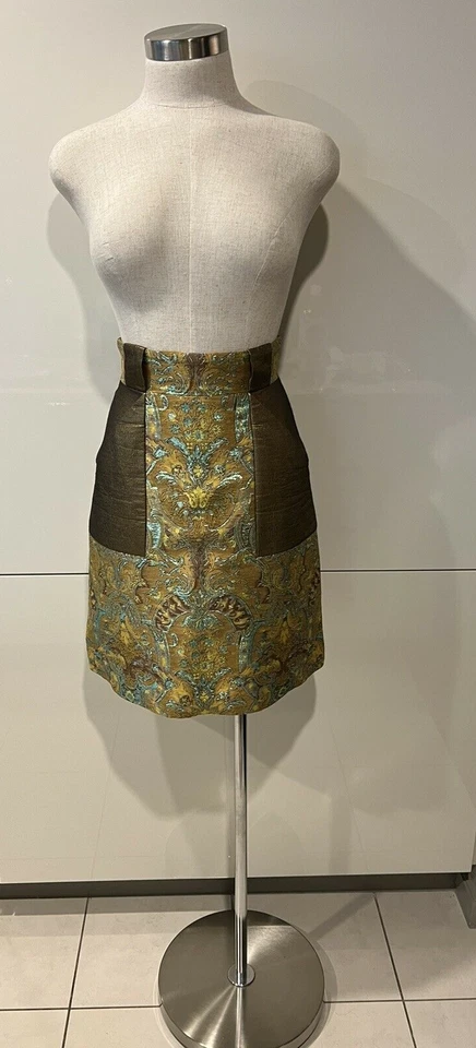 Falda Brocado Metálica MATTHEW WILLIAMSON Dorada y Verde Pálido, Forrada 8 Agosto, Reino Unido/4 EE. UU.  Foto 3 de 4