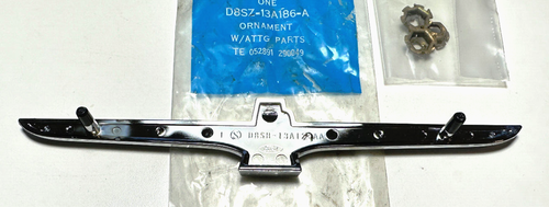 Ford Thunderbird Headlight Cover Emblem / Logo / Ornament NOS D8SZ-13A186-A - Picture 2 of 2