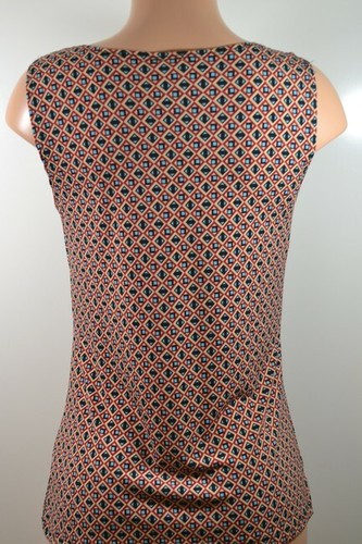 Susan Lawrence Geometric Print Blouse Size Small - Picture 2 of 3