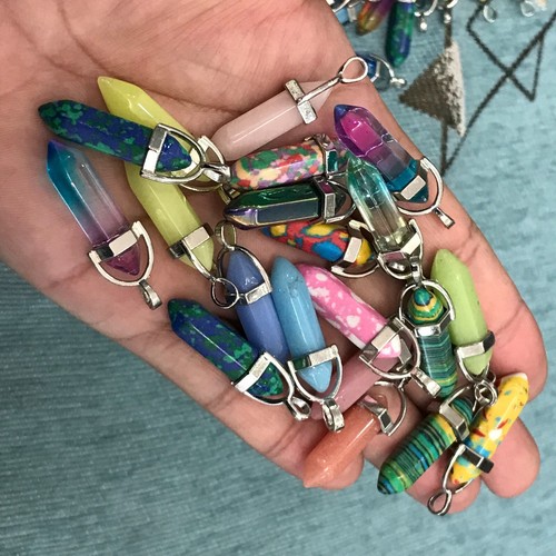 Varita de cristal de cuarzo obelisco mezclado natural 50 un. Doble punto Reiki gema aleatoria - Imagen 9 de 12