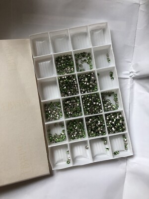1018 Xilion Chaton Swarovski Kristall PP24 Peridot 24 folierte Steine Schmuck