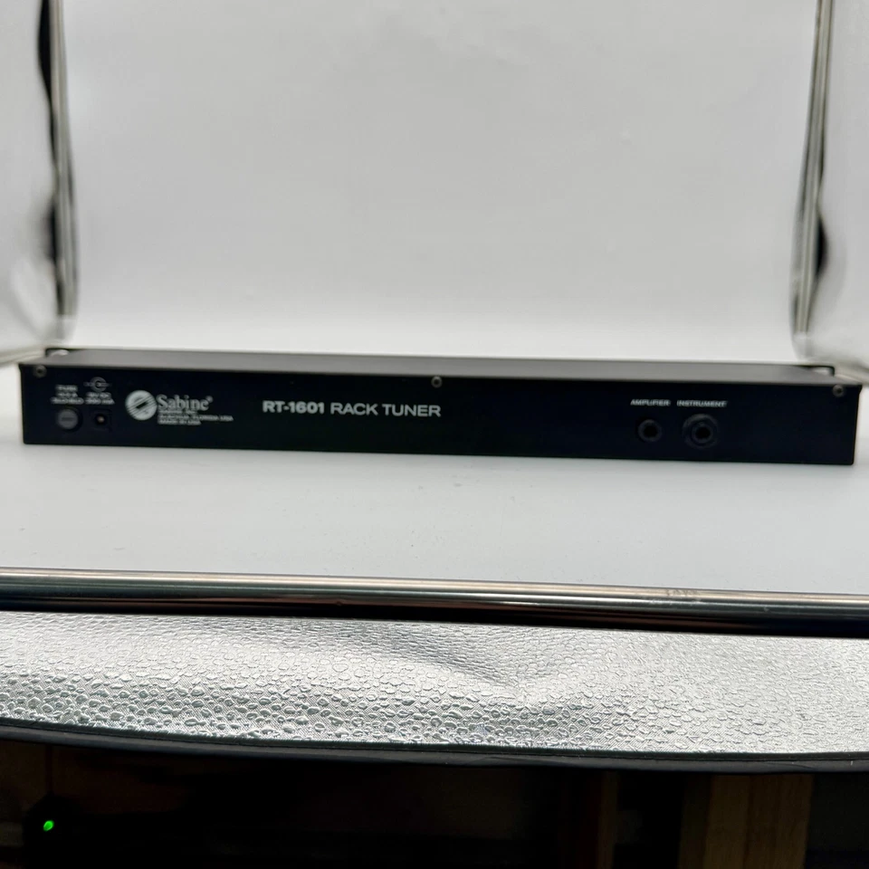 Sabine RT-1601 Rack Mount Tuner - Image 4 of 4