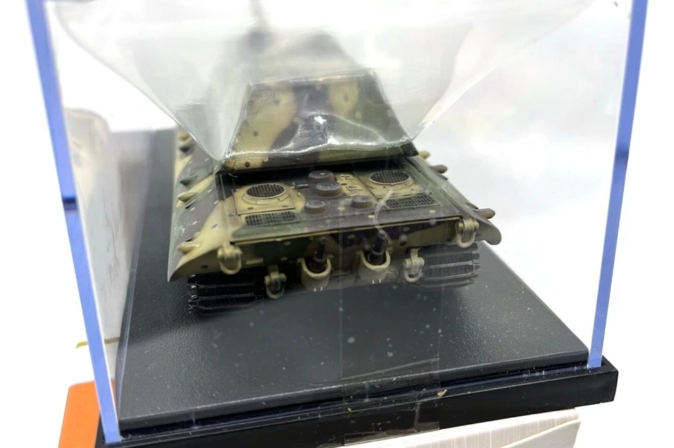 Modelcollect AS72123, Germany WWII E-100 Heavy Tank with Mouse Turret, 1946 - Image 4 of 4