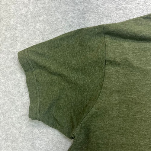 Patagonia T-Shirt Men's Large Green Slim Fit Crew Neck Chest Pocket Outdoor - Picture 6 of 12
