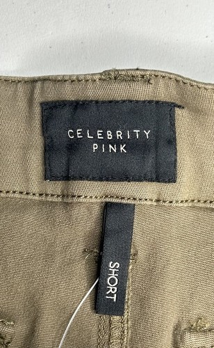 Celebrity Pink Women's / Juniors Raw Edge Shorts Dusky Green Size Medium - Picture 10 of 12