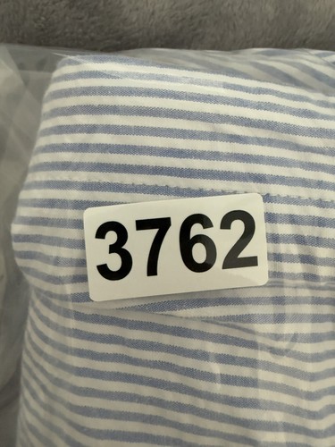 Vineyard Vines Shorts Boys 16 Blue White Striped Boats Beach Preppy Nautical - Picture 11 of 11