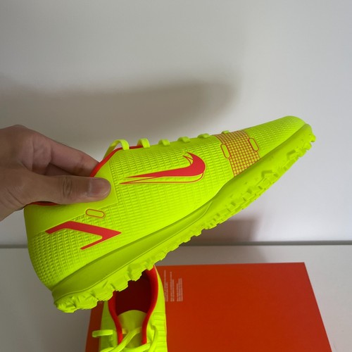 Nike Mercurial Vapor 14 Club Astro Turf Football Boots Green - UK 6 - Brand New - Picture 7 of 16