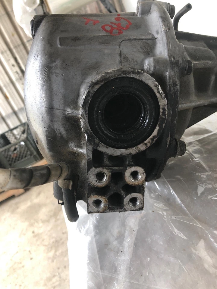 1999 - 2001 SUZUKI GRAND VITARA Front Axle Differential Carrier Assembly A/T 4x4 - Image 2 of 4