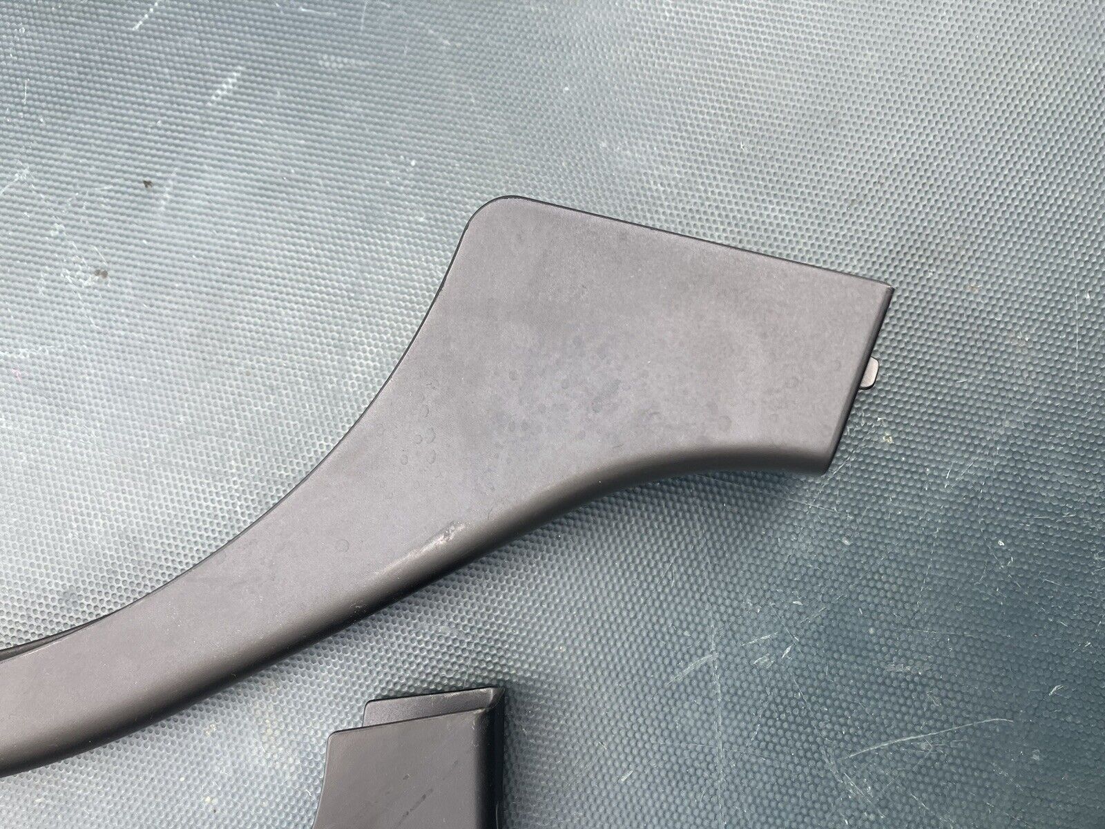 Picture 2 of 14