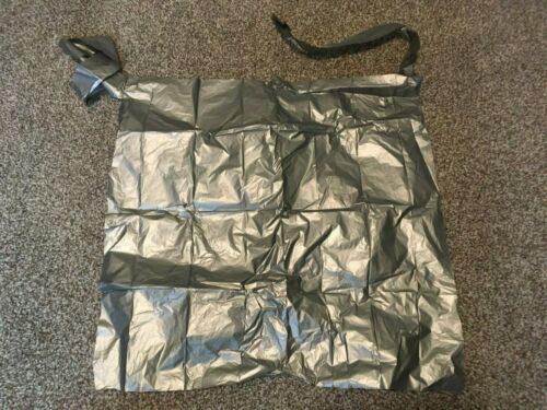 Emergency Mini Toilet Disposable 10x Urine Bags 700cc with Travel Bag NEW - Picture 4 of 9