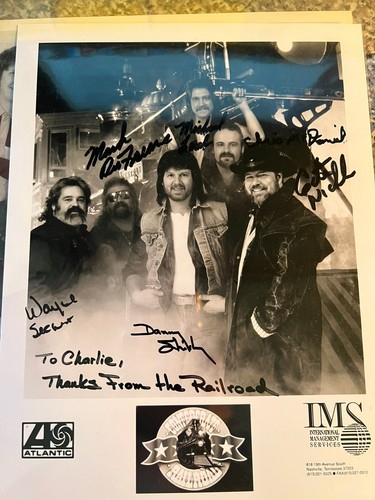 COUNTRY FAN 4 PACK INCLUDING Brooks & Dunn Wylie Linda Davis And More! - Picture 4 of 7