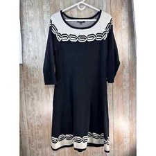Nine West Dress Medium Black White Fit Flare Patterned Neck and Hem Knitted