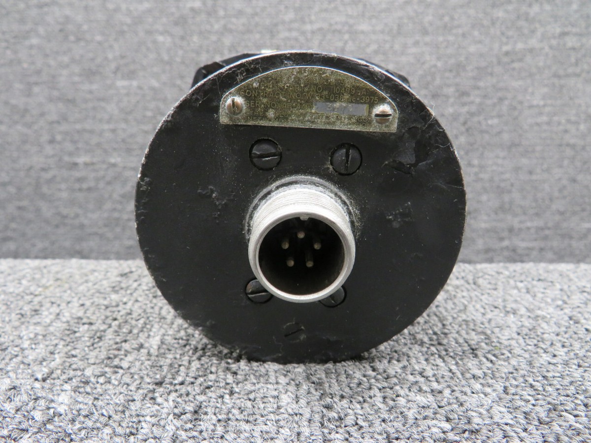 10499-A (Alt: AN5795-6) Electric Autolite Dual Fuel Quantity