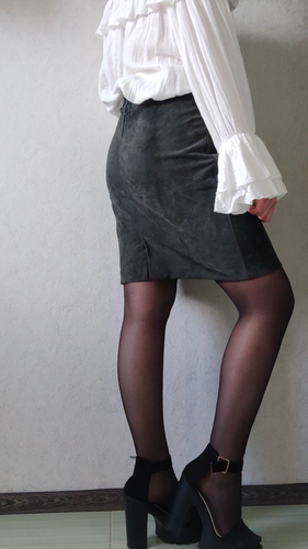 Vintage Rehli Tracht Suede Skirt M Green Embroidered Pencil Austria 90s - Size M - Video 1 of 1