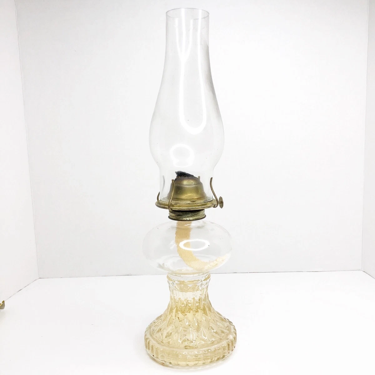 P&a risdon on sale oil lamp