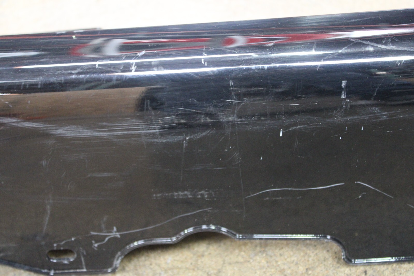 2015 Maserati Granturismo, RH, Rocker Panel, Scratched, Used, P/N 85182500