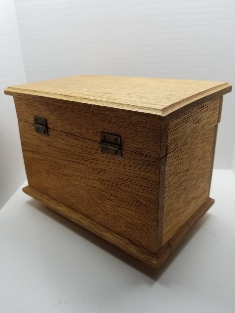 Vintage Reuge Musical Music Jewlery Box Send In The Clowns Wooden