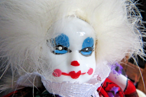 VINTAGE 5" Harlequin Clown Sandbag *VIDEO* Porcelain Head Hvy Sandbag Plush Doll - Picture 3 of 13