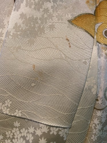 Japanese Vintage Furisode Kimono. Silk Fully Lined Decorated With Butterfly. - Picture 9 of 9