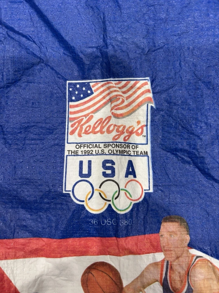 1992 Олимпийский баскетбол мечта команды куртка Kellogg's Tyvek молодежи размер 26-28 - Изображение 4 из 4