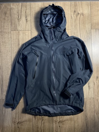 Arc’teryx Alpha LT Jacket Men’s Large Black GORE-TEX Pro Made in Canada