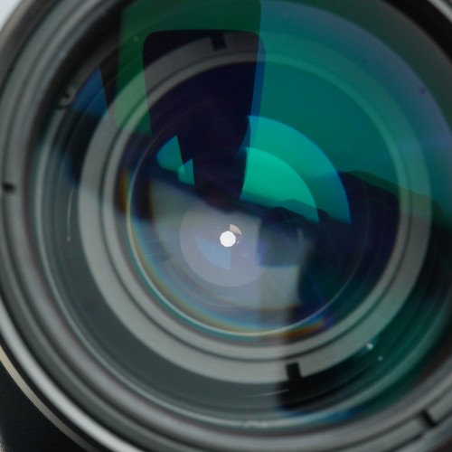 EXCELLENT Nikon AF NIKKOR 75-300mm F/4.5-5.6 Zoom Lens - Picture 5 of 19