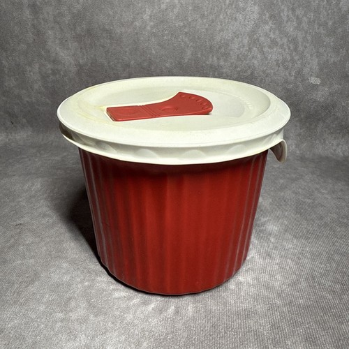 Corning Ware 20 oz Red Stoneware Soup Mug Vented Lid Used Stained - Picture 4 of 12