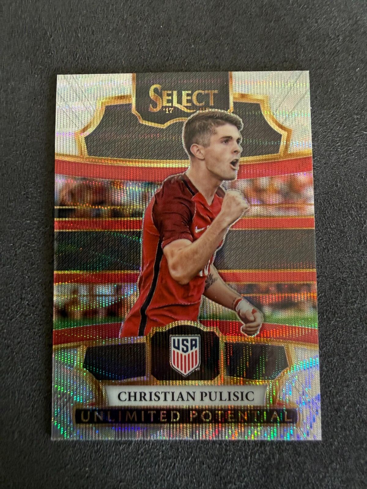 2017-18 Panini Select - Unlimited Potential Christian Pulisic #UP-9