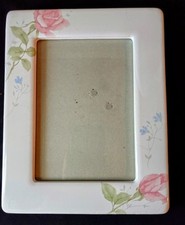 1980's Ceramic Porcelain White 5x7 Picture Frame Pastel Pink Roses P. MO 3